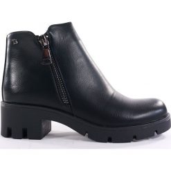 BOTKI DAMSKIE TS HX1604 CZA. Botki damskie T. Sokolski, ze skóry, bez obcasa, na platformie, bez zapięcia. Za 109,00 zł.