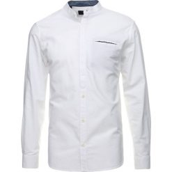 Koszule męskie: Produkt PKTDEK CONTRAST MAO Koszula white