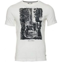 Mustang T-Shirt Męski Photoprint Xl Biały. Białe koszulki męskie Mustang, xl, bez wzorów, z bawełny, klasyczne, z klasycznym kołnierzykiem. Za 128,00 zł.