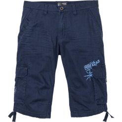Długie bermudy bojówki Loose Fit bonprix ciemnoniebieski. Niebieskie spodenki i szorty męskie bonprix, m, bez wzorów, długie. Za 109,99 zł.