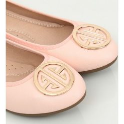 Baleriny damskie różowe VS-660 PINK. Różowe baleriny damskie obuwie damskie, z aplikacjami, ze skóry ekologicznej, bez obcasa. Za 57,38 zł.