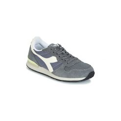 Buty Diadora CAMARO. Szare trampki i tenisówki damskie Diadora, bez wzorów, bez zapięcia. Za 244,30 zł.
