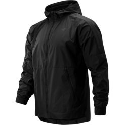NEW BALANCE > MJ93057BK. Kurtki sportowe męskie New Balance, na jesień, xl, bez wzorów, z poliesteru, bez kaptura, do biegania. Za 399,99 zł.