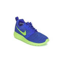 Buty Dziecko Nike ROSHE ONE FLIGHT WEIGHT BREATHE JUNIOR. Niebieskie trampki chłopięce marki Nike. Za 263,20 zł.