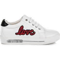 SZNUROWANE TRAMPKI LOVE. Białe tenisówki damskie vices. Za 89,95 zł.