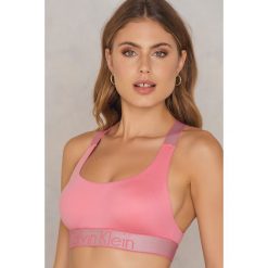 Biustonosze bardotka: Calvin Klein Elastyczny biustonosz Customized - Pink