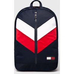 Tommy Hilfiger - Plecak. Niebieskie plecaki męskie marki TOMMY HILFIGER, z poliesteru. W wyprzedaży za 319,90 zł.