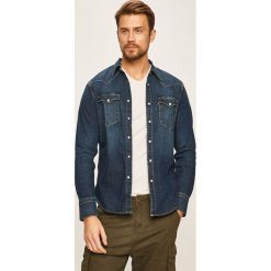 Levi's - Koszula jeansowa. Niebieskie koszule męskie Levi's®, s, bez wzorów, z elastanu, klasyczne, z klasycznym kołnierzykiem, z długim rękawem. Za 329,90 zł.