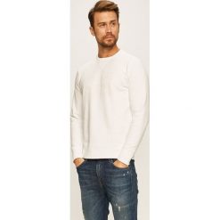 Levi's - Bluza. Białe bluzy męskie s, z aplikacjami, z bawełny, z okrągłym kołnierzem. W wyprzedaży za 159,90 zł.
