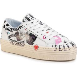 Sneakersy CHIARA FERRAGNI - CF2607 Printed. Białe półbuty damskie Chiara Ferragni, ze skóry. W wyprzedaży za 829,00 zł.