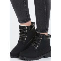 Buty zimowe damskie: Czarne Traperki End Credits