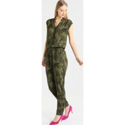 Desigual GEORGETTE Kombinezon green. Zielone kombinezony damskie Desigual, m, z materiału. W wyprzedaży za 399,20 zł.