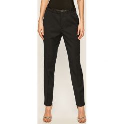 Scotch & Soda - Spodnie. Niebieskie spodnie damskie Scotch & Soda, s, w paski, z elastanu. W wyprzedaży za 299,90 zł.