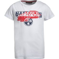 Napapijri SHADOW Tshirt z nadrukiem bright white. Białe t-shirty męskie z nadrukiem Napapijri, z bawełny. Za 129,00 zł.
