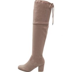 Buty zimowe damskie: DNA Footwear BV DOLLY Muszkieterki taupe