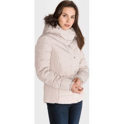 Tom Tailor Kurtka Beżowy. Brązowe płaszcze damskie Tom Tailor, s, bez wzorów, z poliesteru. Za 755,95 zł.