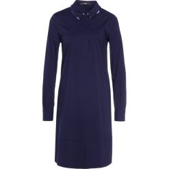 Steffen Schraut CARIOCA GLAM Sukienka koszulowa navy. Niebieskie sukienki letnie marki Steffen Schraut, z bawełny, z koszulowym kołnierzykiem, koszulowe. W wyprzedaży za 467,60 zł.