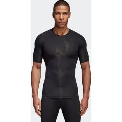KOSZULKA ADIDAS ASK TEC TEE SS. Brązowe koszulki sportowe męskie Adidas, m, z materiału. Za 129,99 zł.