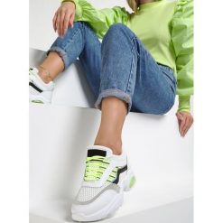Biało-Zielone Sneakersy Glossiness. Białe sneakersy damskie Renee. Za 99,99 zł.