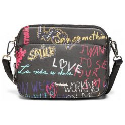 Desigual Torebka Damska Graffiti Wall Jasper Czarna. Czarne torebki klasyczne damskie Desigual, z nadrukiem, z nadrukiem. Za 249,00 zł.