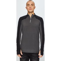Killtec - Bluza. Szare bluzy męskie marki KILLTEC, s, z elastanu, z krótkim rękawem, krótkie. W wyprzedaży za 139,90 zł.