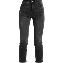 Miss Selfridge Jeansy Slim Fit black. Czarne rurki damskie Miss Selfridge. W wyprzedaży za 215,20 zł.