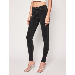Jeansy Skinny Fit TOMMY HILFIGER Como WW0WW26467. Czarne jeansy damskie TOMMY HILFIGER. W wyprzedaży za 319,00 zł.