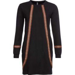 Sukienka dresowa etno bonprix czarny. Czarne sukienki damskie bonprix, bez wzorów, z dresówki, etno, bez kołnierzyka, z długim rękawem, długie. Za 149,99 zł.