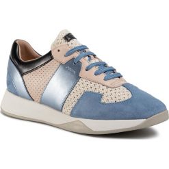 Sneakersy GEOX - D Suzzie B D94FRB 01422 C0160 Off White/Lt Blue. Brązowe półbuty damskie Geox, z zamszu. Za 479,00 zł.