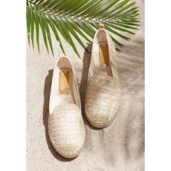 Beżowe Espadryle Expend. Brązowe espadryle damskie Renee, z aplikacjami, bez obcasa, na obcasie. Za 79,99 zł.