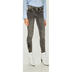 Liu Jo - Jeansy Divine. Szare jeansy damskie skinny marki Liu Jo, z haftami, z elastanu. W wyprzedaży za 449,90 zł.