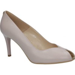 Różowe czółenka szpilki skórzane peep toe casu 7050/698. Różowe czółenka damskie Casu, bez wzorów, z otwartym noskiem, bez obcasa, na szpilce. Za 319,99 zł.