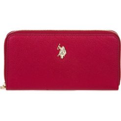 U.S. POLO ASSN. portfel damski Jones Large zip around wallet czerwony. Czerwone portfele damskie U.S. Polo Assn., bez wzorów. Za 209,00 zł.