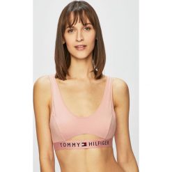 Tommy Hilfiger - Biustonosz. Różowe biustonosze sportowe damskie TOMMY HILFIGER, xs, bez wzorów, z elastanu. W wyprzedaży za 89,90 zł.