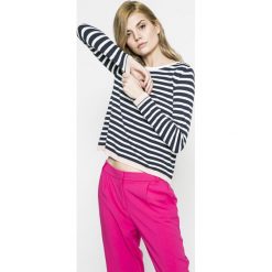 Only - Sweter Suzana. Białe swetry klasyczne damskie marki ONLY, s, z dzianiny, z okrągłym kołnierzem. W wyprzedaży za 39,90 zł.