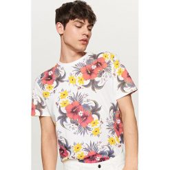 T-shirty męskie: T-shirt z nadrukiem w kwiaty – Biały