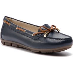 Mokasyny GEOX - D Marva A D9243A 043BC C0948 Navy/Brown. Pomarańczowe mokasyny damskie Geox, bez wzorów, ze skóry, bez obcasa, na płaskiej podeszwie, bez zapięcia. W wyprzedaży za 239,00 zł.