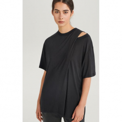 T-shirt oversize ReDesign - Czarny. Czarne t-shirty damskie Reserved, l. Za 99,99 zł.