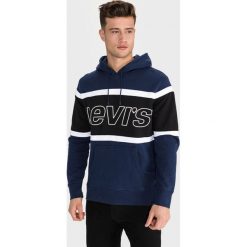 Levi's® Pieced Bluza Niebieski. Niebieskie bluzy męskie s, z nadrukiem, z bawełny, bez kołnierzyka, bez rękawów, bez kaptura. Za 343,95 zł.