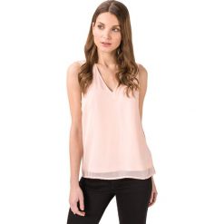 Vero Moda Julian Top Różowy. Różowe podkoszulki damskie Vero Moda, m, bez wzorów, z poliesteru, bez kołnierzyka, bez rękawów. Za 109,95 zł.