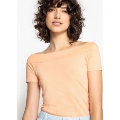 Bluzki, topy, tuniki: T-shirt z dekoltem w łódkę i krótkim rękawem