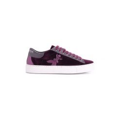 Buty Patrizia Pepe 1V1387/A2SX-M308. Fioletowe trampki i tenisówki damskie Patrizia Pepe, bez wzorów, bez zapięcia. Za 489,00 zł.