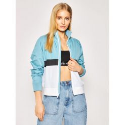 Kurtka bomber New Balance Athletics Archive WJ01504. Kurtki damskie New Balance, s, bez wzorów, z poliesteru, bez kaptura. Za 399,00 zł.