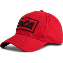 Czapka z daszkiem MCQ - Baseball Cap 501183 RGC30 6406 Riot Red. Czerwone czapki damskie MCQ, bez wzorów, z bawełny. W wyprzedaży za 269,00 zł.