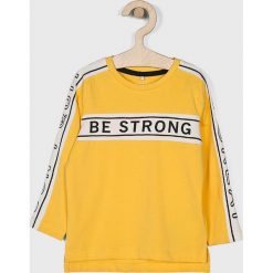 Name it - Longsleeve dziecięcy 92-128 cm. Żółte t-shirty chłopięce marki Name it, z nadrukiem, z elastanu, z długim rękawem. Za 59,90 zł.