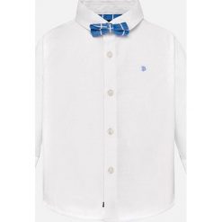 Mayoral - Koszula dziecięca + mucha 68-98 cm. Białe koszule chłopięce marki Mayoral, bez wzorów, z elastanu, klasyczne, z klasycznym kołnierzykiem, z długim rękawem, długie. Za 102,90 zł.