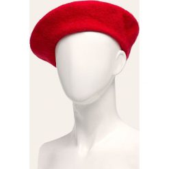 Only - Beret. Szare czapki damskie ONLY, bez wzorów, z wełny. W wyprzedaży za 49,90 zł.