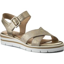 Sandały CAPRICE - 9-28700-20 Gold Multi 994. Żółte klapki damskie Caprice, bez wzorów, ze skóry, bez obcasa, na obcasie. W wyprzedaży za 179,00 zł.