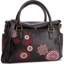 Torebka DESIGUAL - 19SAXPBB 2000. Czarne torebki klasyczne damskie Desigual, bez wzorów, ze skóry ekologicznej, klasyczne, bez dodatków. W wyprzedaży za 239,90 zł.