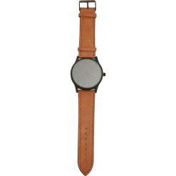 Zegarek z paskiem ze sztucznej skóry. Brązowe zegarki męskie marki Pull&Bear, sztuczne. Za 69,90 zł.